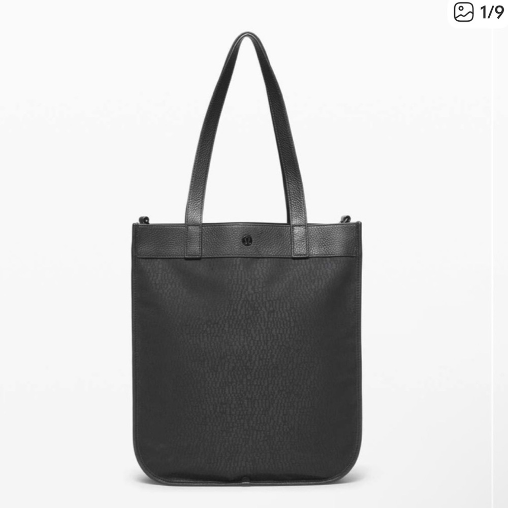 lululemon athletica Now and Always Tote Bag